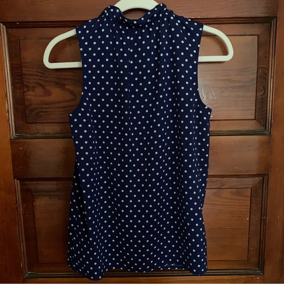 j crew | polka dot sleeveless shirt - Picture 5 of 9
